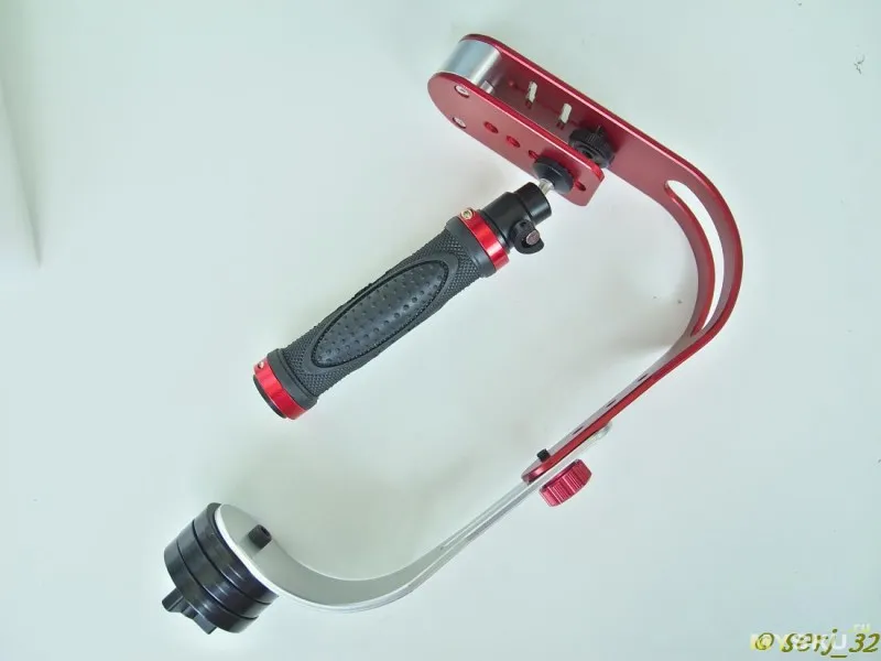 Stabilizator Handheld pentru filmare video