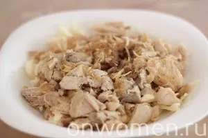 Салат з куркою, капустою і сиром рецепт з фото (капустою) Салат з куркою, капустою і сиром рецепт з фото