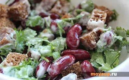 Салат з квасолею, шинкою і сухариками - смачне меню на кожен день (квасолею) Салат з квасолею, шинкою і сухариками - смачне меню на кожен день
