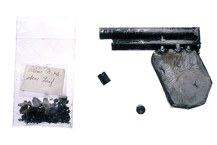 Rögtönzött fegyverek, használati tárgyak a börtönökben (20 kép) - triniksi