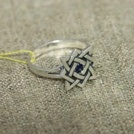 Славянски пръстен (39 снимки) очарова с символи на древните славяни, oberezhnye аксесоари с руни в