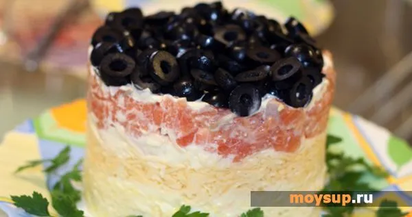 salata Layered de somon cu cartofi si branza - Yum