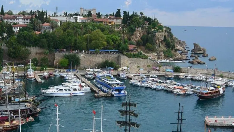 Cum să zboare spre Antalya de la Moscova, zbor direct durata calatoriei