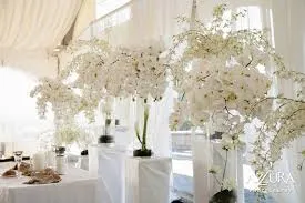 Esküvői orchideák kifinomult elegancia, lakberendezés és dekoráció - lila