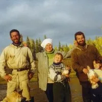 Щасливі люди життя справжніх мисливців в усі сезони року - легендарний документальний фільм (Дмитро Васюков) Щасливі люди життя справжніх мисливців в усі сезони року - легендарний документальний фільм
