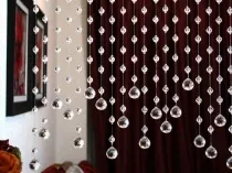 Саморобні штори підвіски на дверний отвір, фото і ідеї декоративних шторок (отвір) Саморобні штори підвіски на дверний отвір, фото і ідеї декоративних шторок