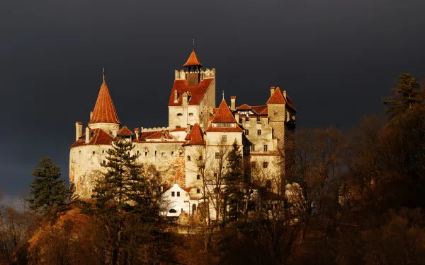 Istoria Transilvaniei castelul lui Dracula, legende si interesant decat castelul de azi