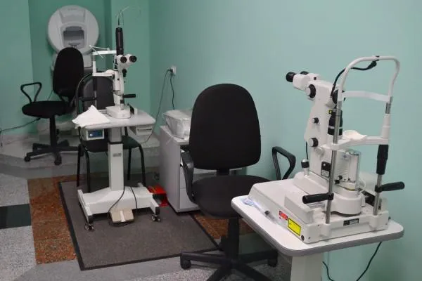 Chirurgia cataractei în posledstiya implicații în vârstă perioada de funcționare, cu laser, cu înlocuirea