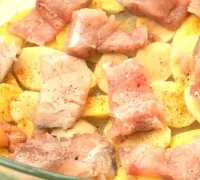 Szürke tőkehal sült burgonyával kemencében fotó recept