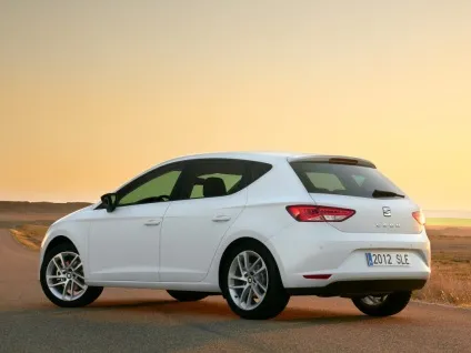 Seat leon ціна, історія, фото, огляд, характеристики Сеат леон на (фото) Seat leon ціна, історія, фото, огляд, характеристики Сеат леон на