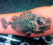 Înțeles tatuaj schelet de pește