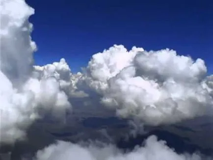 10 motive pentru a decide să ia o privire mai aproape de nori