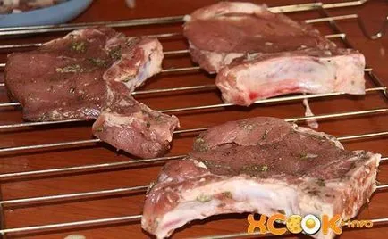 Steak pe os - gătit rețeta în cuptor cu pas cu pas fotografii