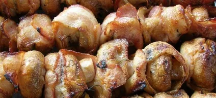 Печериці на мангалі - рецепти шашлику на багатті і маринаду з майонезом, соєвим соусом (шашлику) Печериці на мангалі - рецепти шашлику на багатті і маринаду з майонезом, соєвим соусом