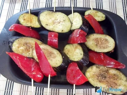 Шашлик з баклажанів і болгарського перцю рецепт з фото (шашлик) Шашлик з баклажанів і болгарського перцю рецепт з фото
