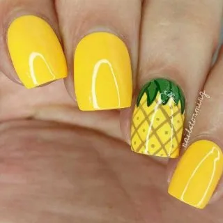 Nail Design Summer 2017 - új elemek, manikűr fotókkal