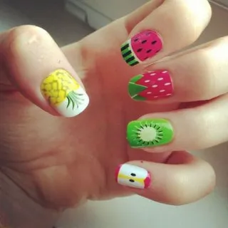 Nail design Vara 2017 - elemente noi, manichiură cu fotografii