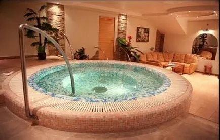 Jacuzzi cu mâinile lor - este simplu, ieftin și elegant