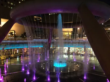 Fountain le (egyelőre) Szingapúrban