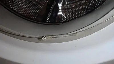 Cum se curata decalcifiantului masina de spalat rufe