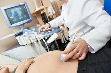 Cât de des se poate face ecografie în timpul sarcinii, o mamă iubitoare