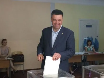 Ca funcționari și candidați au votat pentru Președintele Ucrainei (ucraineni oficiali de rang înalt, precum și