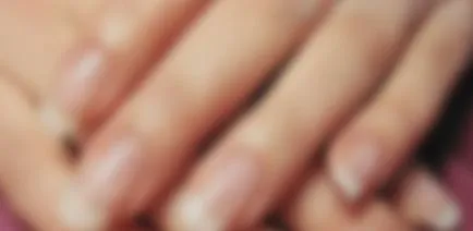 Как да избелите върховете на ноктите - ноктите избелване у дома