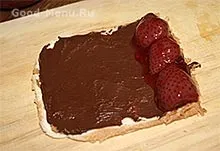 Солодкий рулет на швидку руку - рецепт з покроковими фото (рецепт) Солодкий рулет на швидку руку - рецепт з покроковими фото