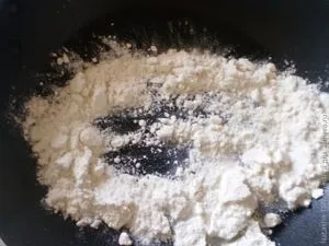 Скумбрія тушкована з рисом