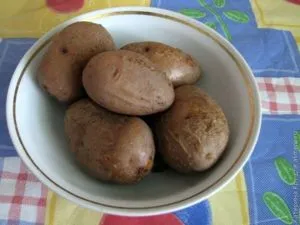 Картофи с гъбен сос