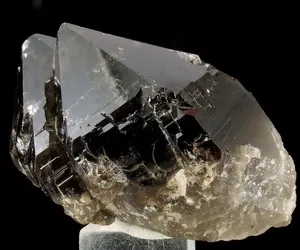 Stone rauchtopaz специално минерални, магически и лечебни свойства, за които е подходяща