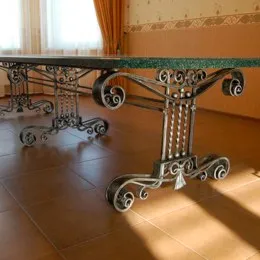 Ковані меблі
