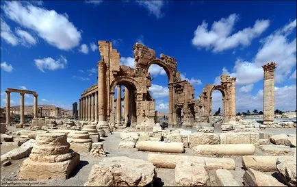 Palmyra - un oraș mare în deșert - fotografii interesante