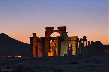 Palmyra - un oraș mare în deșert - fotografii interesante