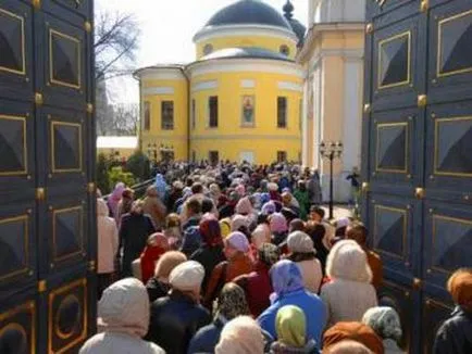 Pelerinaj la moaștele Sf. Matrona din Moscova în 2016