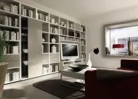 Стелажі в кімнату