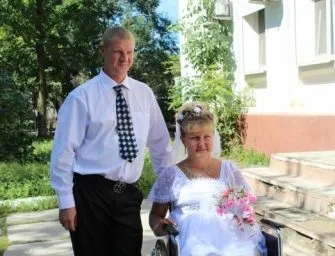 Стівен Хокінг став говорити швидше завдяки системі вгадування думок, ні (Стівен) Стівен Хокінг став говорити швидше завдяки системі вгадування думок, які не