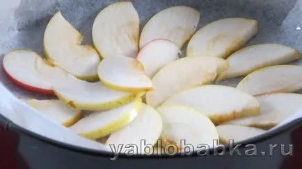 Шарлот рецепта с ябълки просто и вкусно