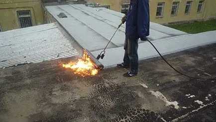 Javítása lágy tető egy lakóépület - Tetőszerelés és tetőjavítás