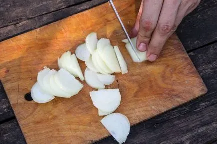 Basma étel recept, hogyan kell főzni a bográcsban, vkazane