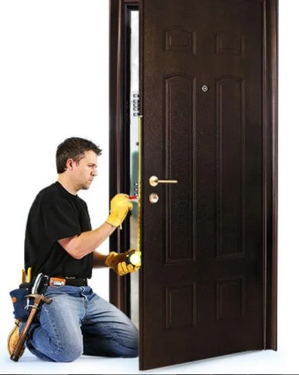 Javítása bejárati ajtók - tanácsok a mester, vezető ajtó