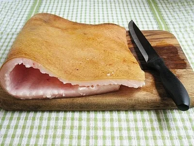 Rola de bacon acasă