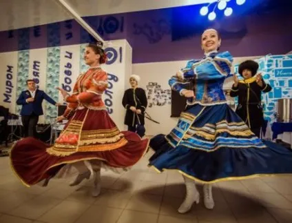 Весілля на Байкалі, база відпочинку кумуткан з (де відпочити на Байкалі) Весілля на Байкалі, база відпочинку кумуткан з
