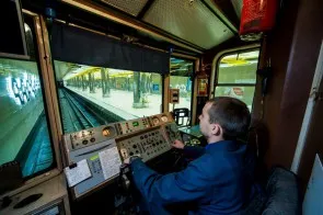 Metró Jekatyerinburgban, Urál Látnivalók