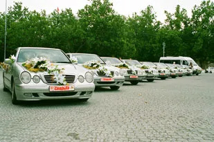 Весільні автомобілі