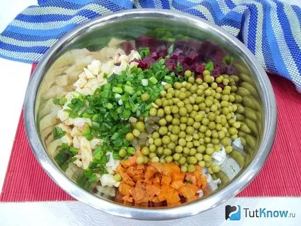 Salata cu sos de legume prăjite