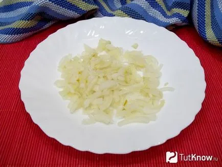 Salata cu sos de legume prăjite