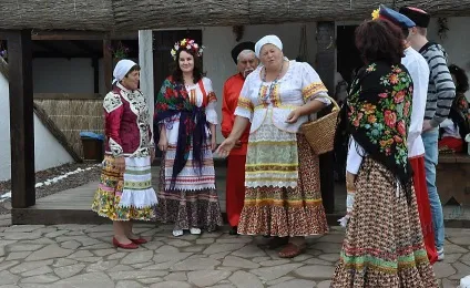Сватання нареченої в кращих українських традиціях (давніх часів сватання) Сватання нареченої в кращих українських традиціях