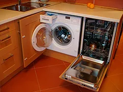 mașini de spălat încorporate sub blatul din bucătărie și contra, instalare, cum să se ascundă mașina
