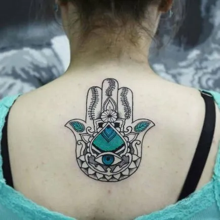 Hamsa „- tetoválás jelentéssel